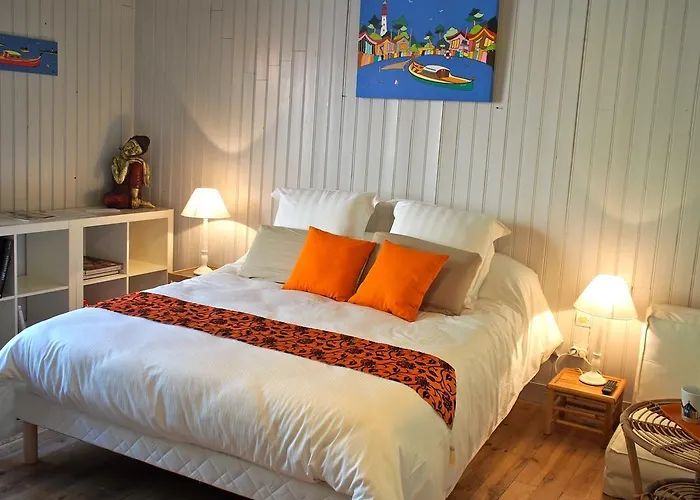 レ　シャンブル　ダール 3*