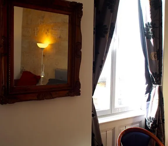 レ　シャンブル　ダール