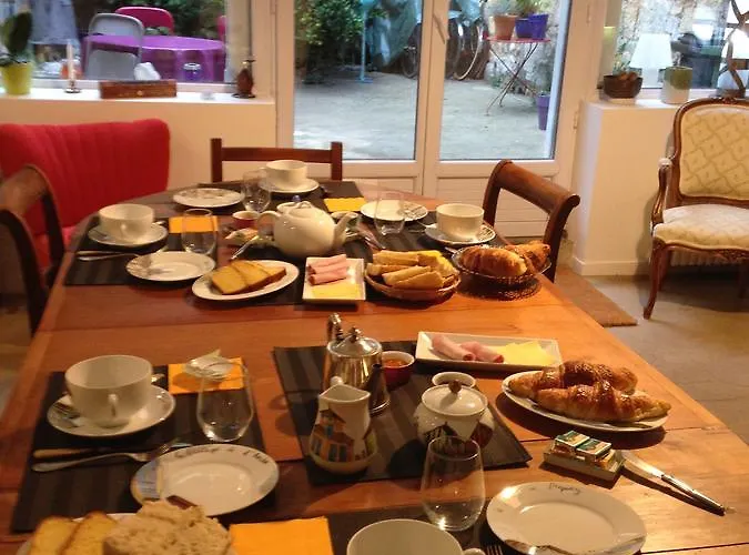 レ　シャンブル　ダール